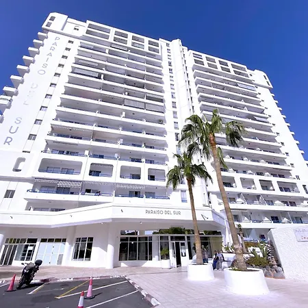 Апартаменты Tropicalidays Paraiso Seafront *