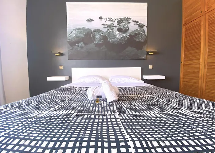 Apartament Tropicalidays Paraiso Seafront