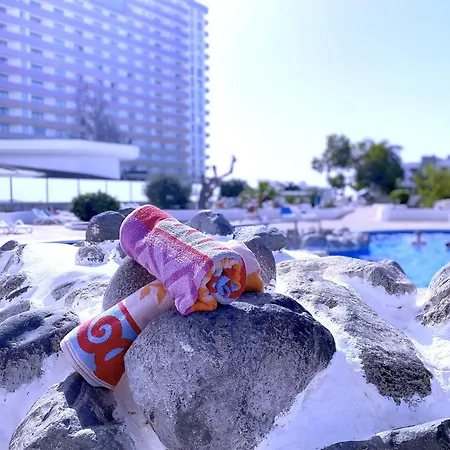 Tropicalidays Paraiso Seafront Apartment *