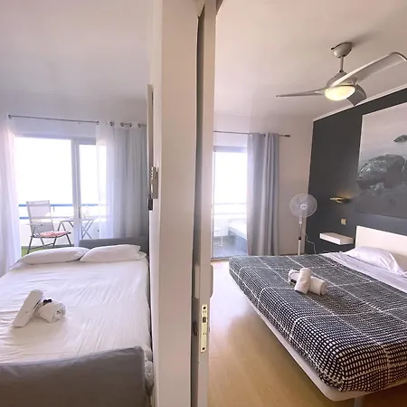 Апартаменты Tropicalidays Paraiso Seafront Плайя-Параисо